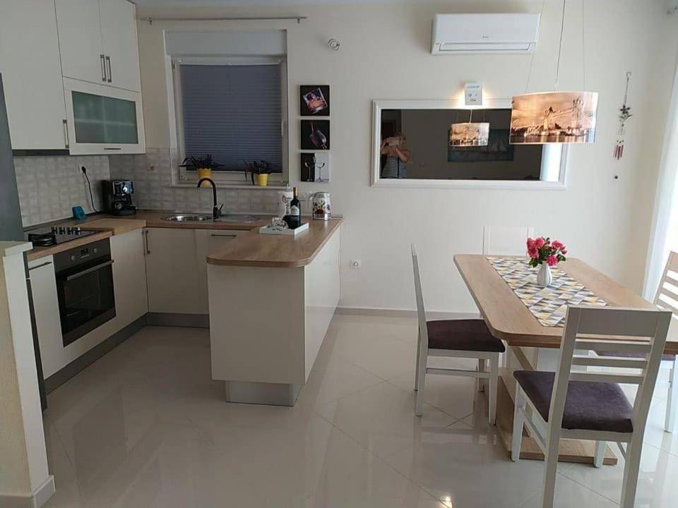 Apartman Pejic,Makarska,Veliko Brdo Extérieur photo